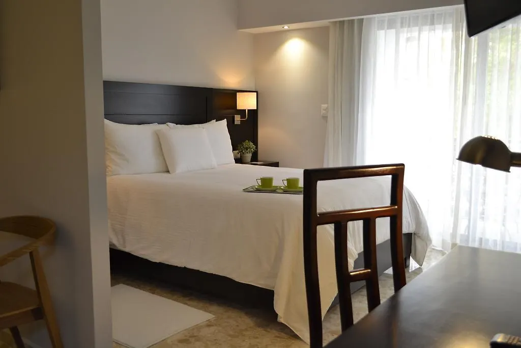 Plaza Florida Suites Santo Domingo Hotel
